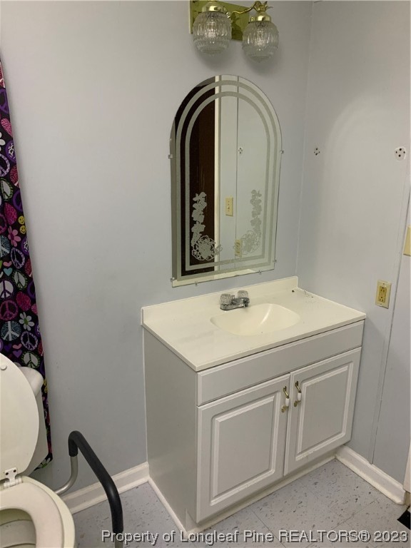 6400 Waldos Beach Road Fayetteville, NC 28306 - Photo 26 of 29 a utility room with dryer and washer