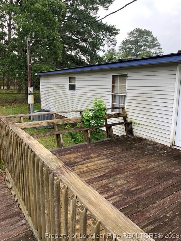 6400 Waldos Beach Road Fayetteville, NC 28306 - Photo 28 of 29 a view of house with backyard and sitting area