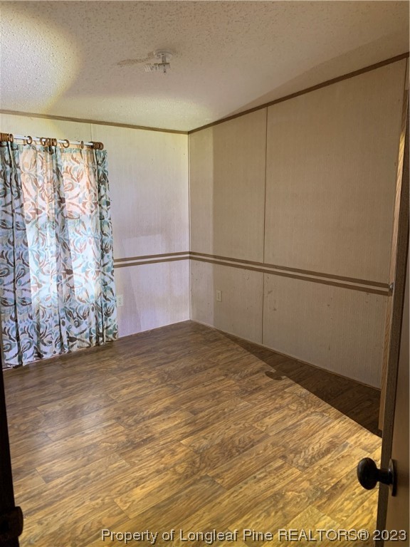 6400 Waldos Beach Road Fayetteville, NC 28306 - Photo 8 of 29 a view of a room with an empty space