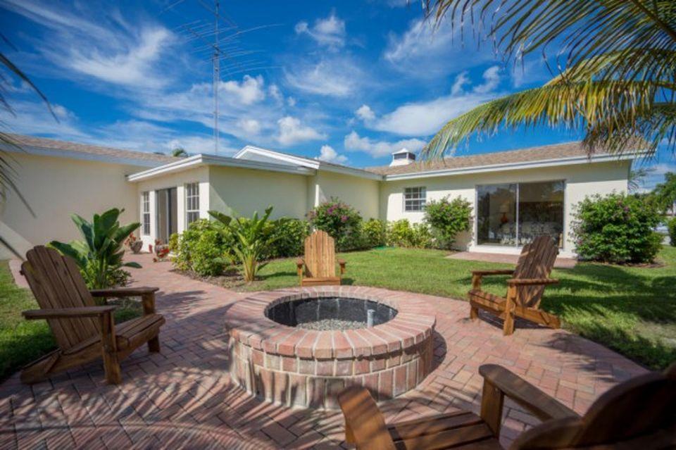 1299 Southwest Seahawk Way Palm City, FL 34990 - Photo 14 of 24 Firepit 2