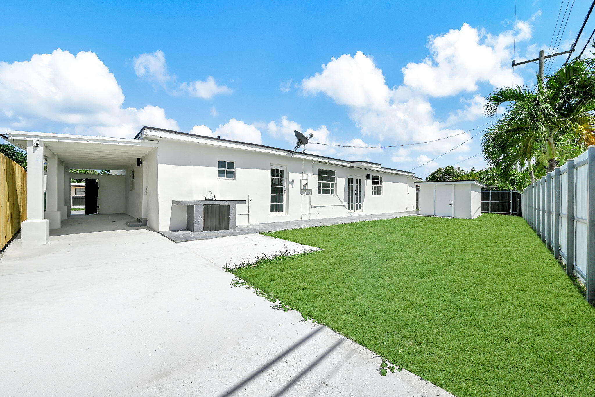 4040 Southwest 108th Avenue Miami, FL 33165 - Photo 7 of 20 26-web-or-mls-DSC_1206