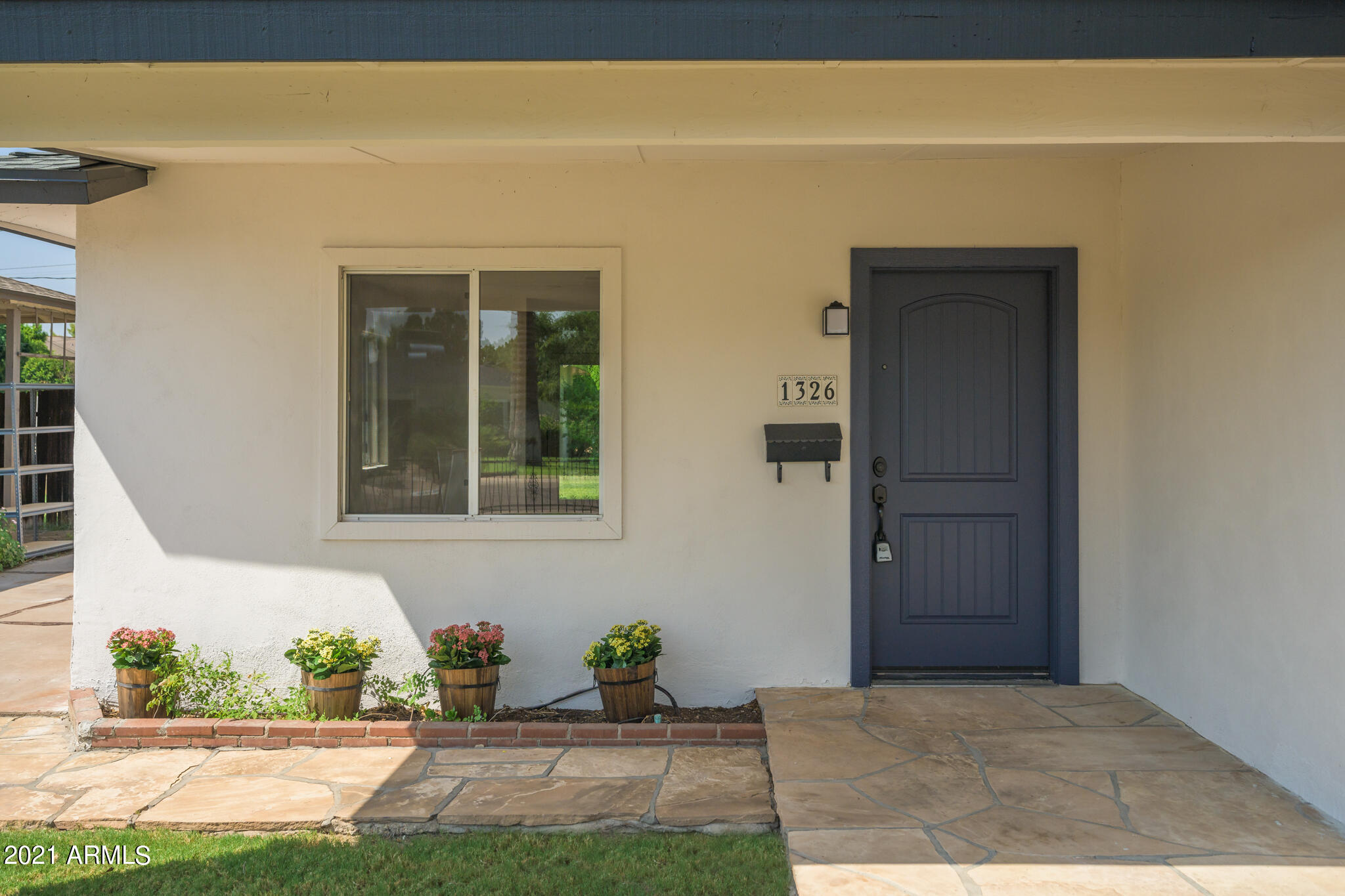 1326 West Roma Avenue Phoenix, AZ 85013 - Photo 25 of 27 Curb