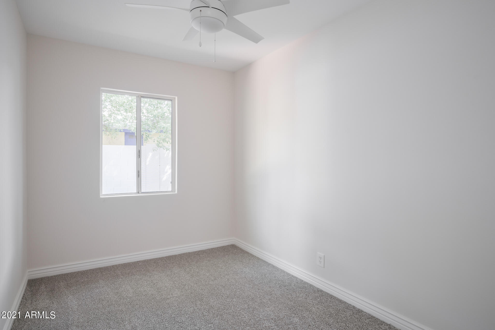 1326 West Roma Avenue Phoenix, AZ 85013 - Photo 8 of 27 Bedroom 2