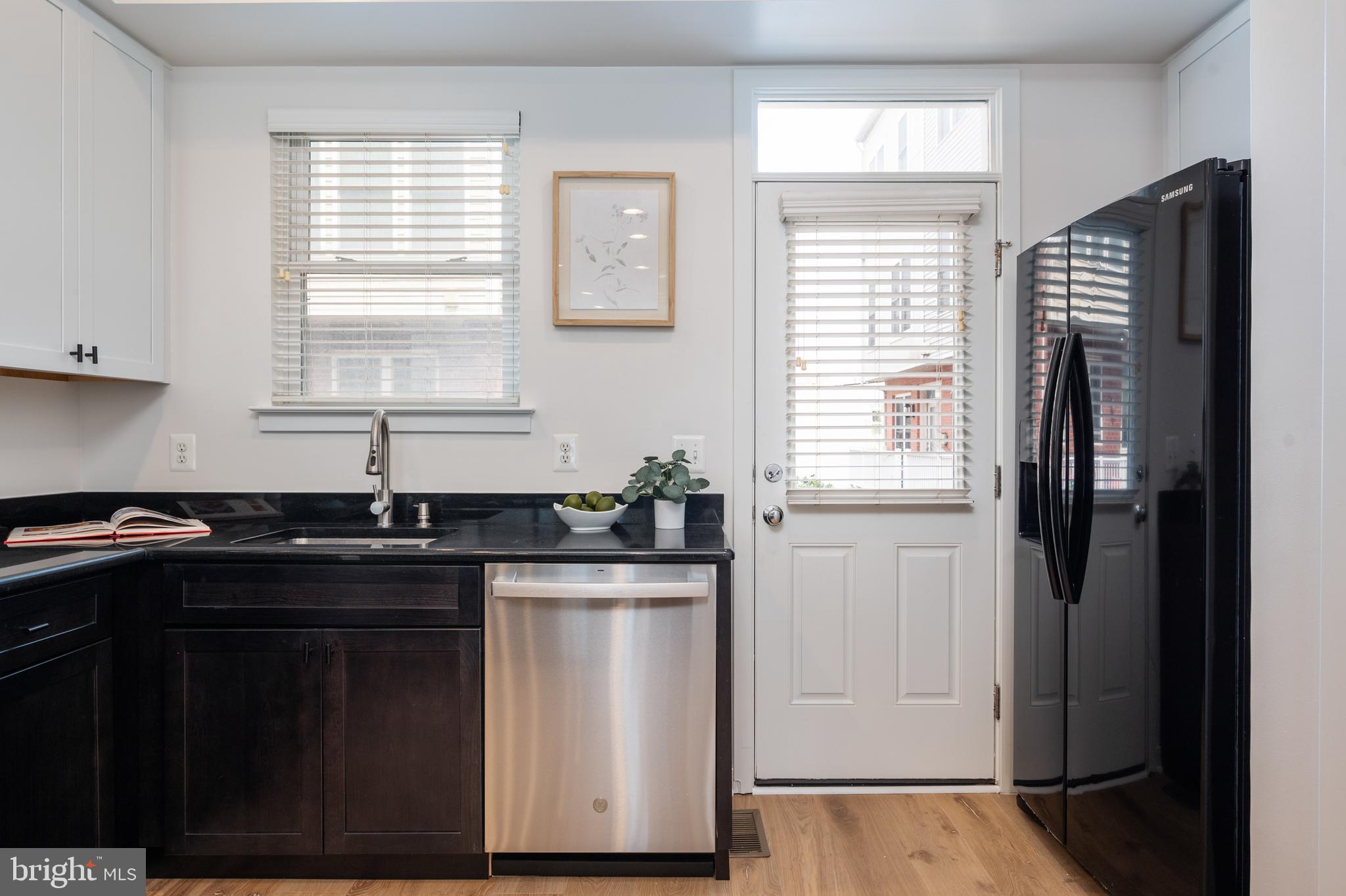 1017 5th Street Southeast Washington, DC 20003 - Photo 14 of 45