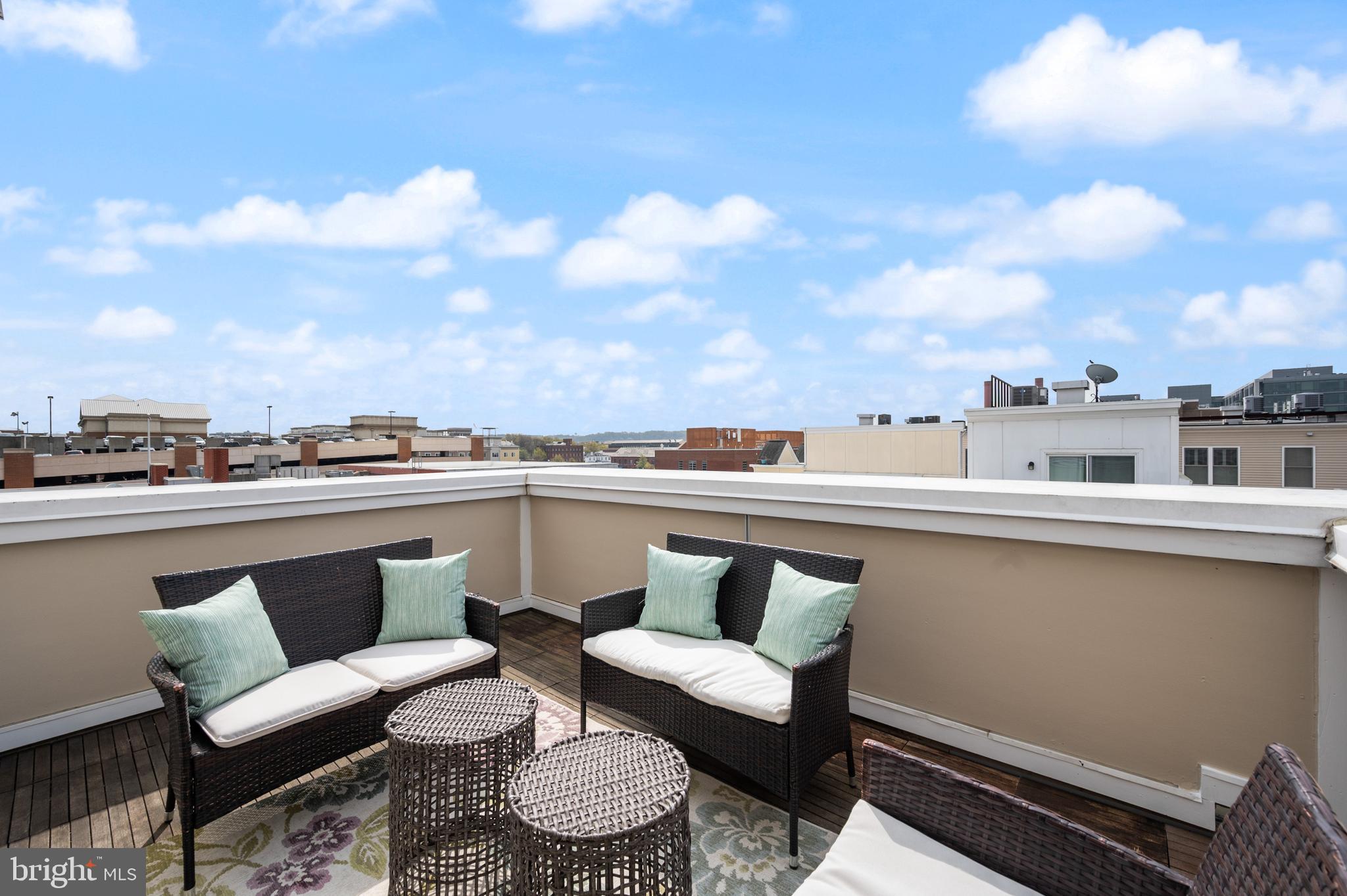 1017 5th Street Southeast Washington, DC 20003 - Photo 5 of 45