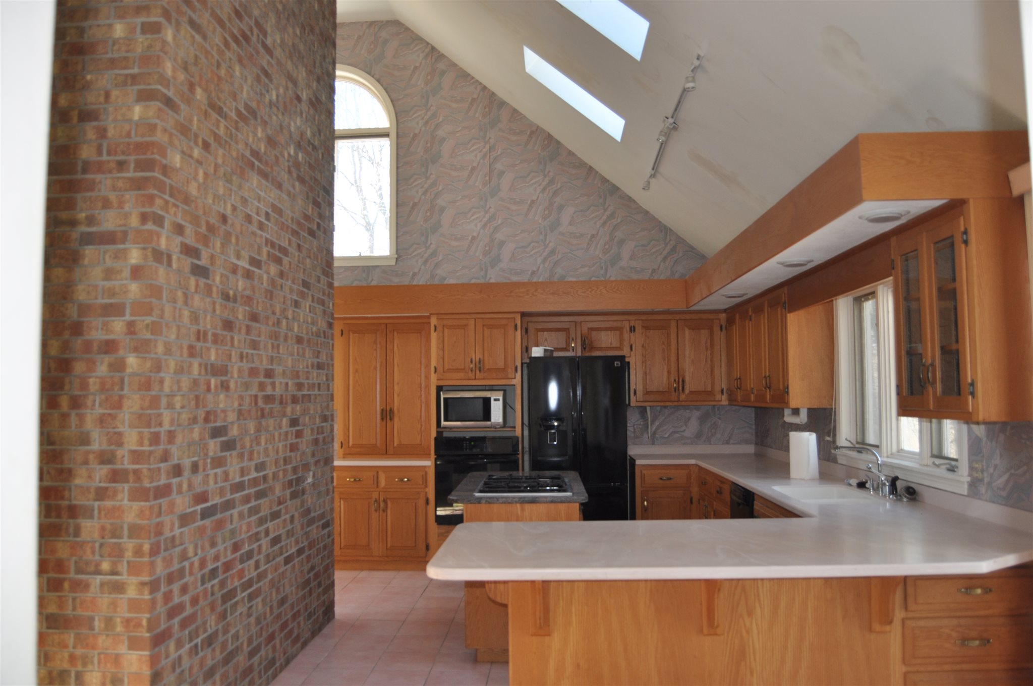 4 Bramley Hill Road Windham, NH 03087 - Photo 3 of 11