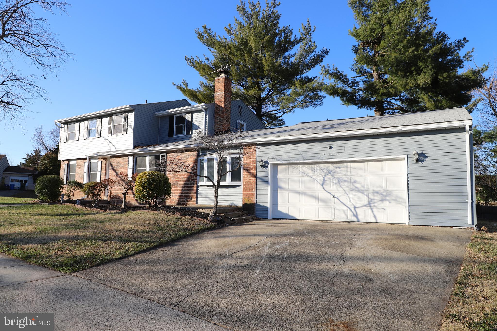 135 North Harrison Road Sterling, VA 20164 - Photo 36 of 73 FRONT