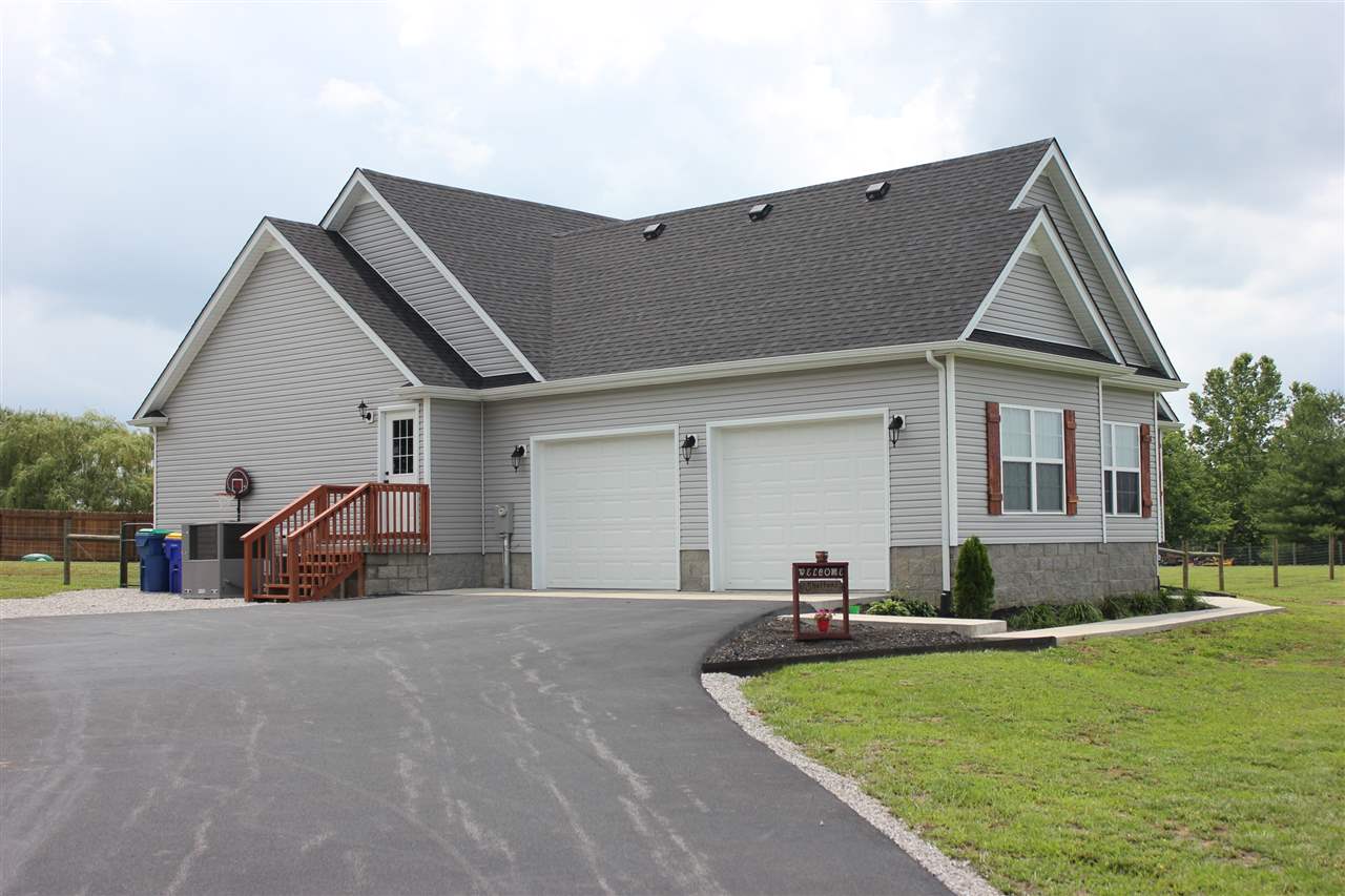 471 Deerlick Road Lewisburg, KY 42256 - Photo 3 of 18 Gallery Image 3