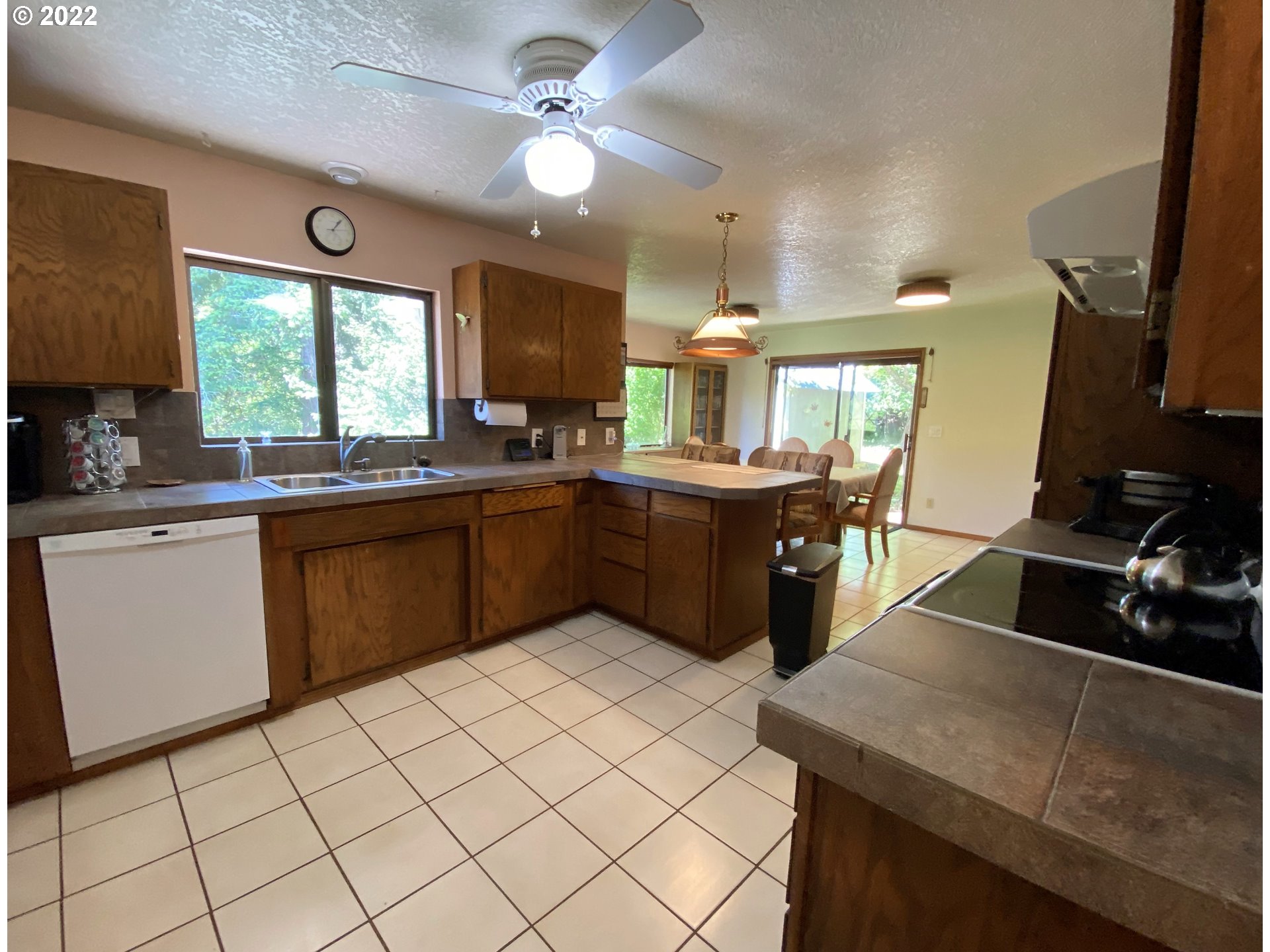 464 North 19th Street Reedsport, OR 97467 - Photo 10 of 25 Gallery Image 10