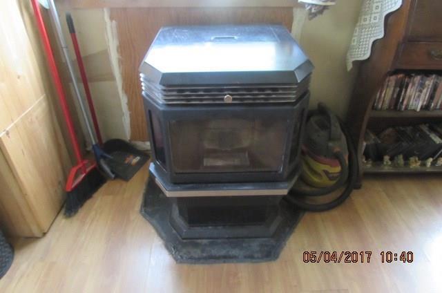 89 Transalpine Road Lincoln, ME 04457 - Photo 8 of 11 Photo