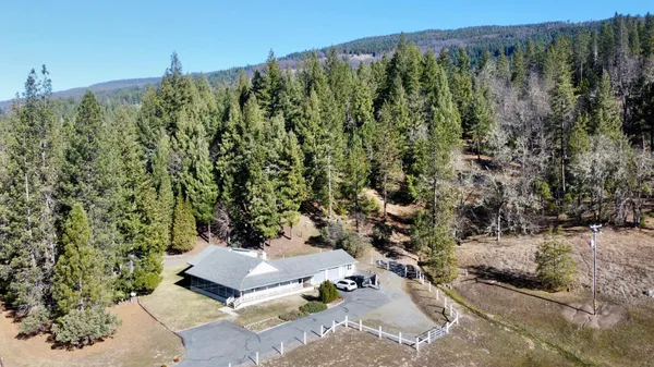$549,000 | 1171 Mad River Road, Mad River, CA 95552