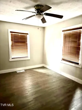 $1,500 | 1669 East Sevier Avenue, Unit 18, Kingsport, TN 37664