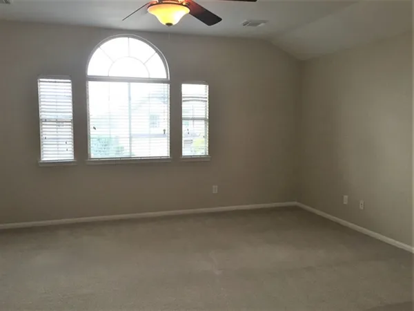 $2,190 | 17022 Sperry Landing Drive, Houston, TX 77095