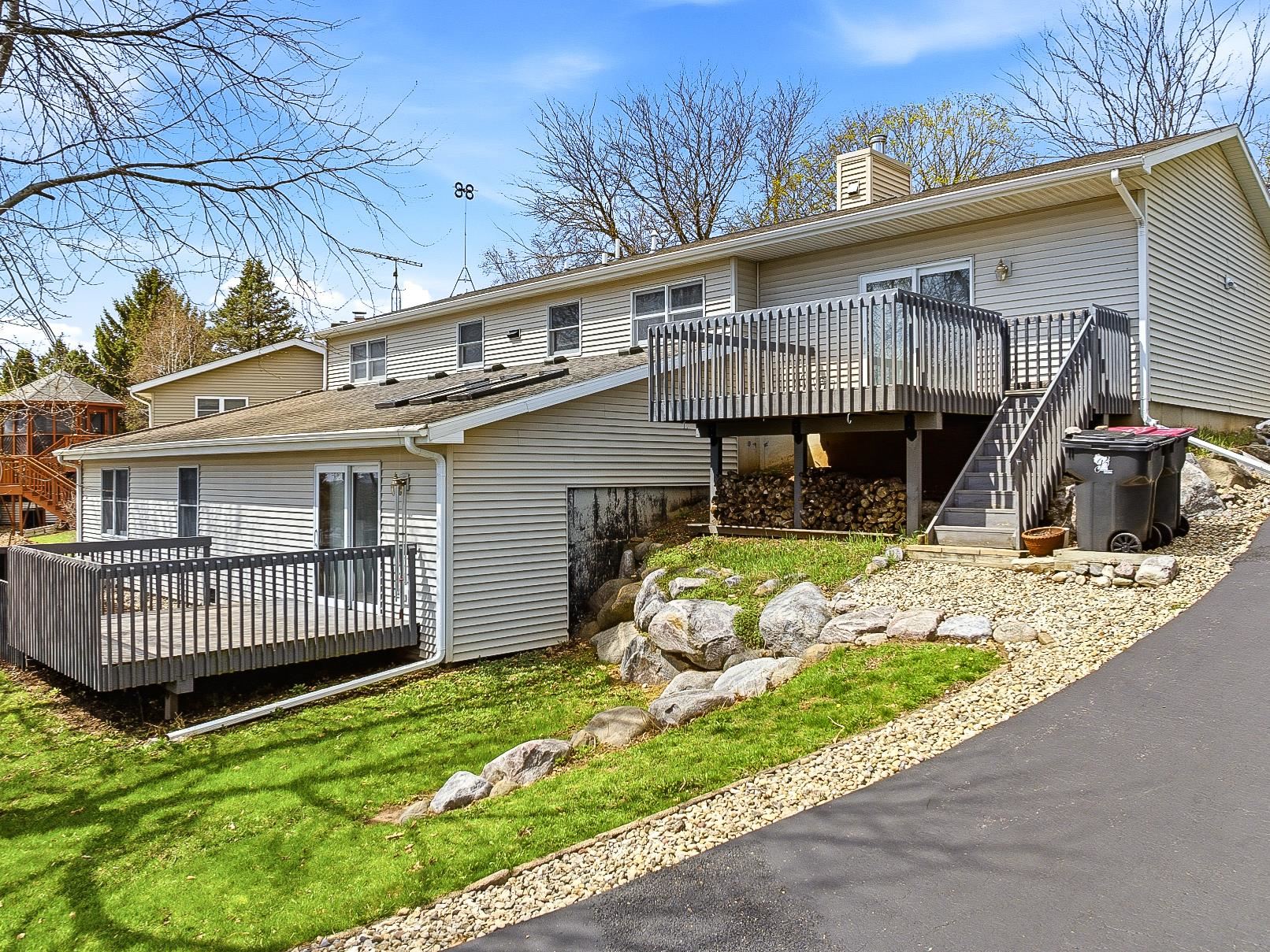 120 Beech Road Waterloo, WI 53594 - Photo 2 of 45