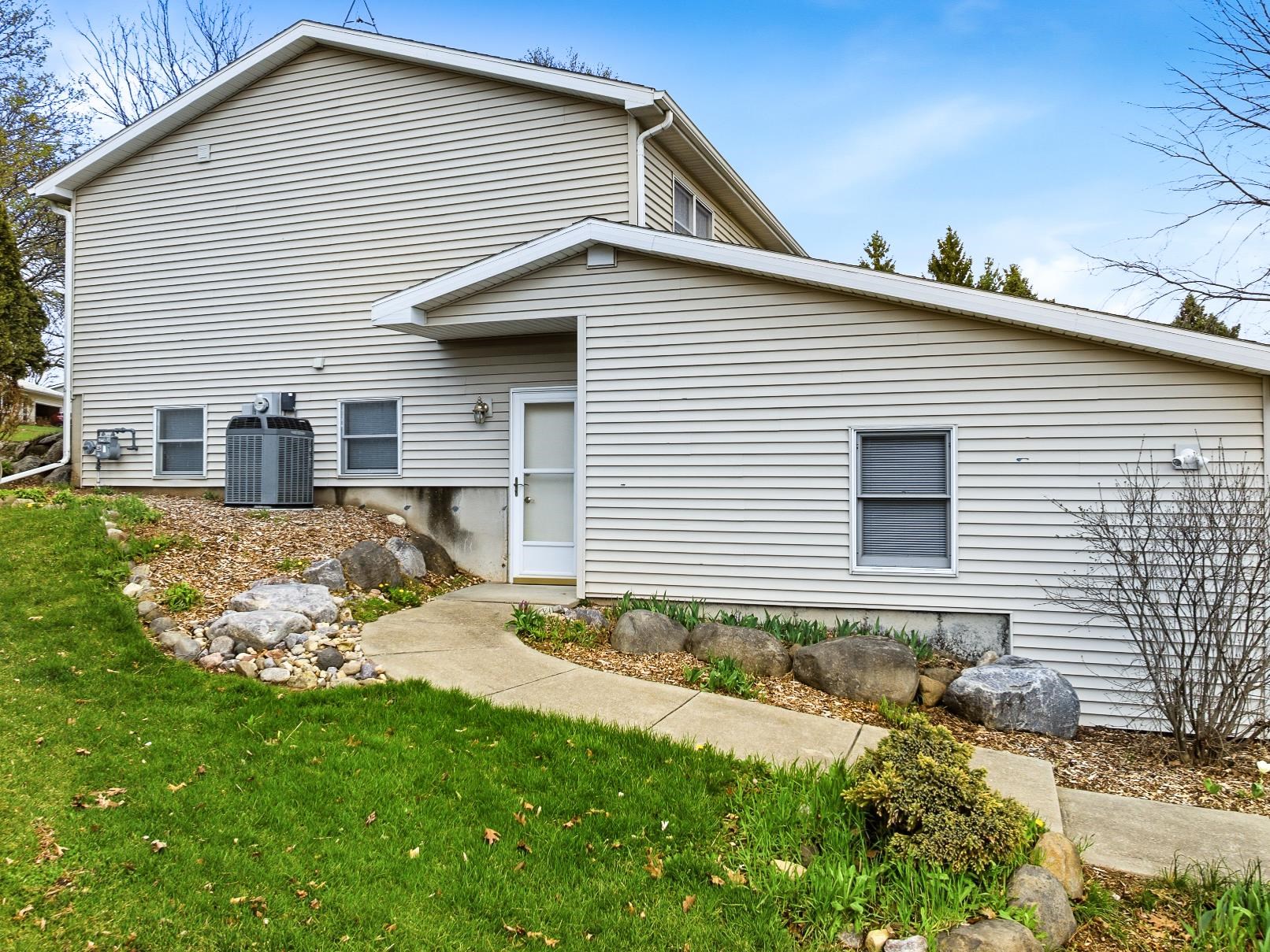 120 Beech Road Waterloo, WI 53594 - Photo 35 of 45