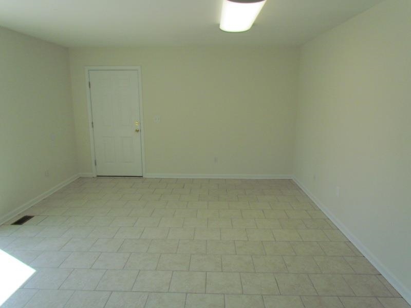 635 Wilkins Road Campobello, SC 29322 - Photo 9 of 25
