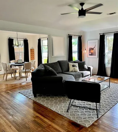 $1,995 | 2021 Bluebonnet Drive, Fort Worth, TX 76111