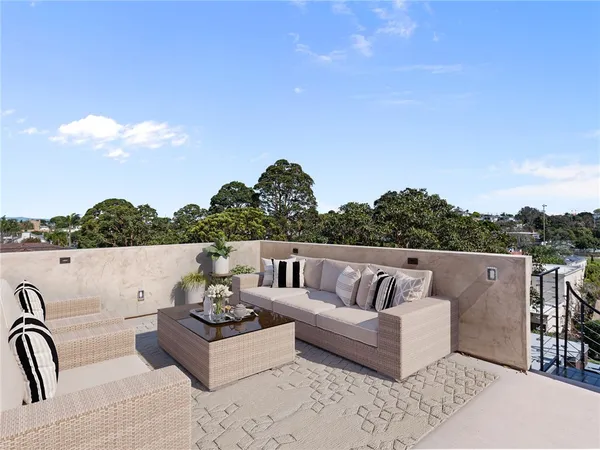 $2,899,000 | 417 Standard Street, El Segundo, CA 90245