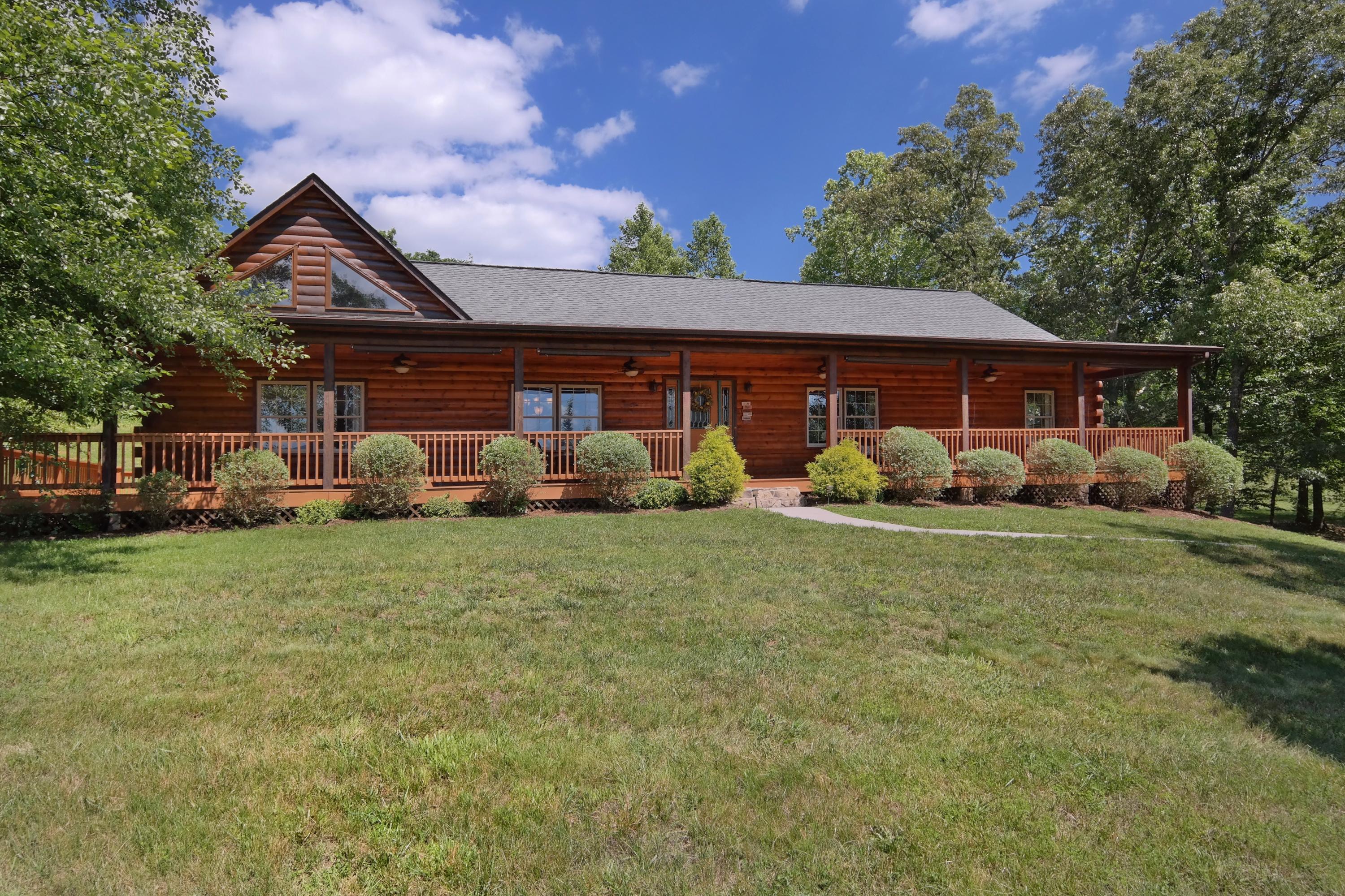 450 Kyles Mill Road Buchanan, VA 24066 - Photo 1 of 49 Front main