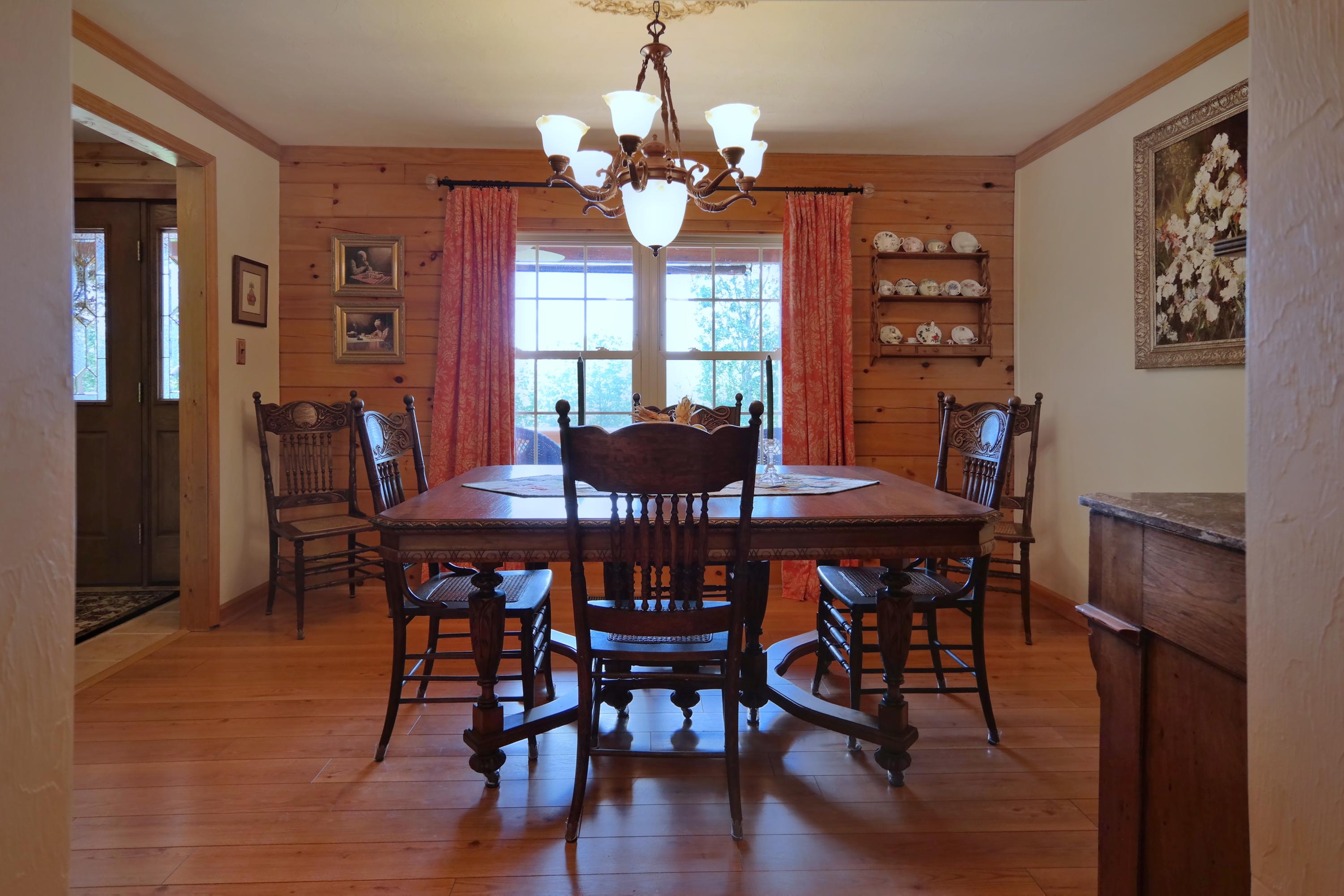 450 Kyles Mill Road Buchanan, VA 24066 - Photo 16 of 49 Dining Room