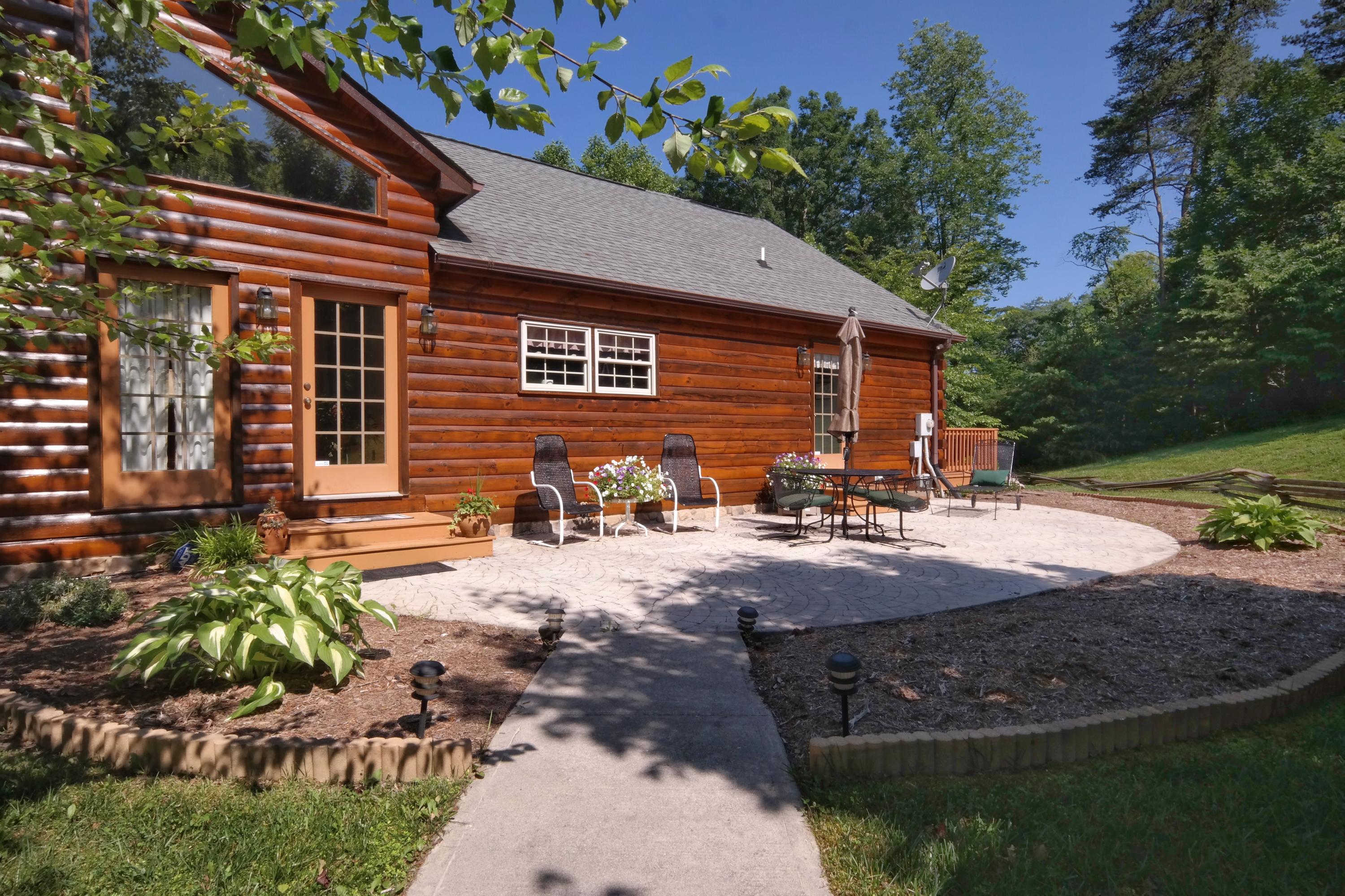 450 Kyles Mill Road Buchanan, VA 24066 - Photo 35 of 49 Patio in Back yard