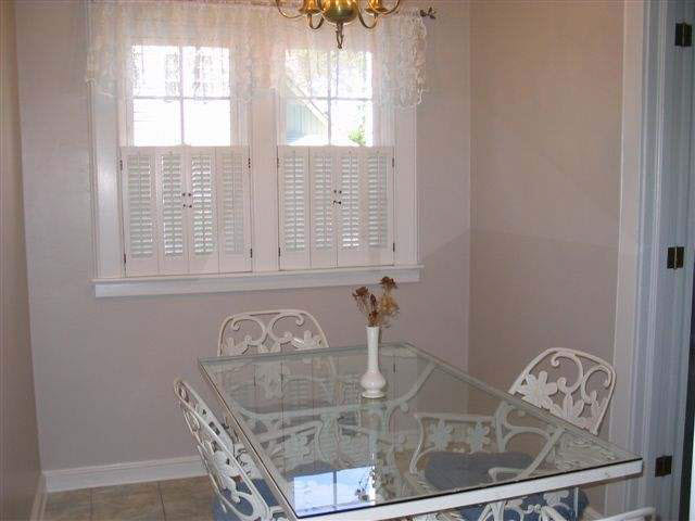 915 West Warwick Road Muncie, IN 47304 - Photo 8 of 9 Gallery Image 8