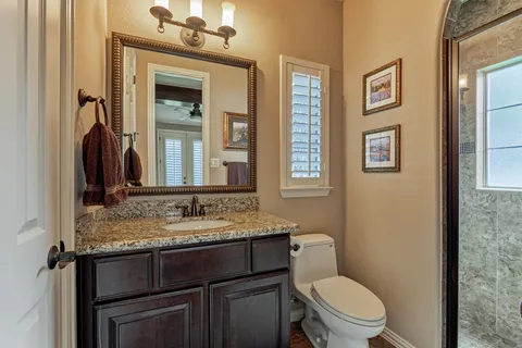 $895,000 | 82 East Crystal Canyon Circle, The Woodlands, TX 77389