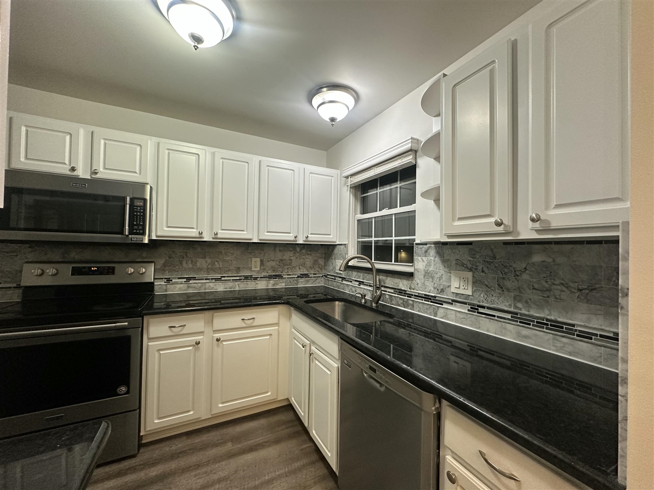 1882 Flagstone Circle, Unit BLDG: 8 Rochester, MI 48307 - Photo 23 of 52