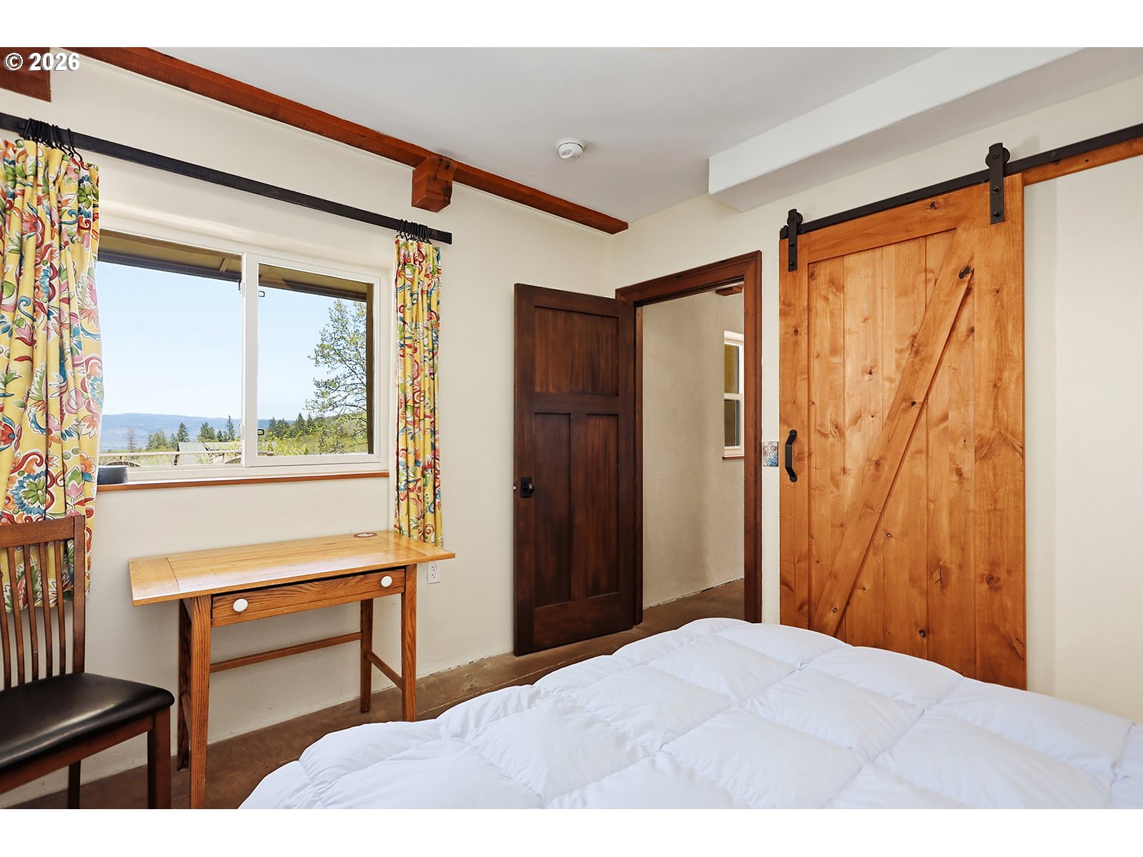 2015 Lonely Lane Mosier, OR 97040 - Photo 17 of 46 Bedroom