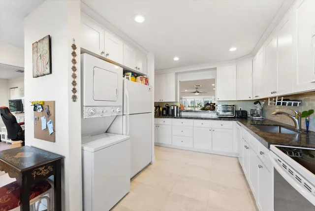 $279,000 | 1940 Northwest 13th Street, Unit 12A, Delray Beach, FL 33445