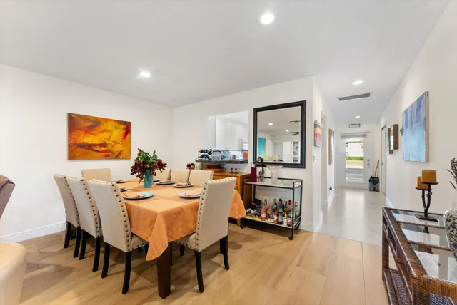 $279,000 | 1940 Northwest 13th Street, Unit 12A, Delray Beach, FL 33445