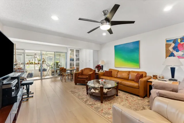$279,000 | 1940 Northwest 13th Street, Unit 12A, Delray Beach, FL 33445