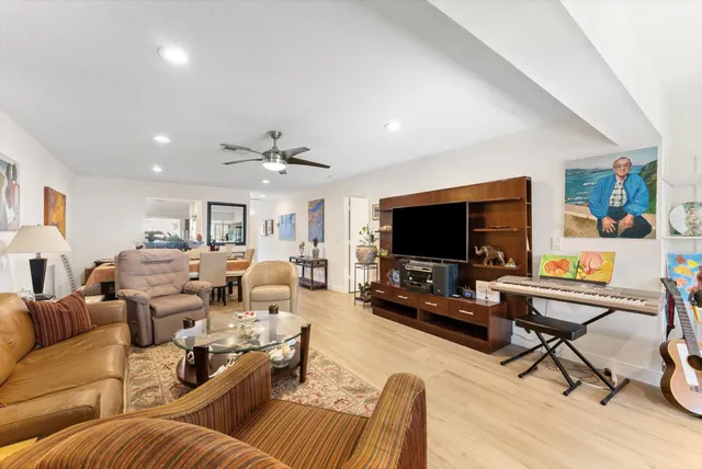 $279,000 | 1940 Northwest 13th Street, Unit 12A, Delray Beach, FL 33445