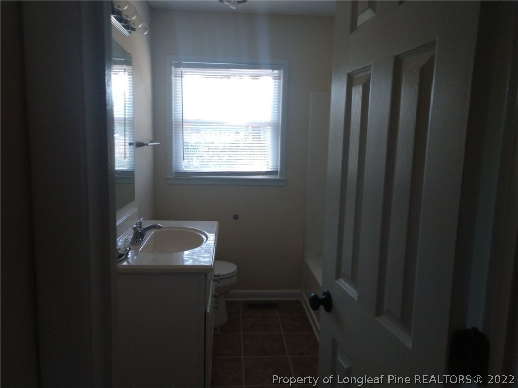 404 Hallmark Road Fayetteville, NC 28303 - Photo 14 of 18 Gallery Image 14