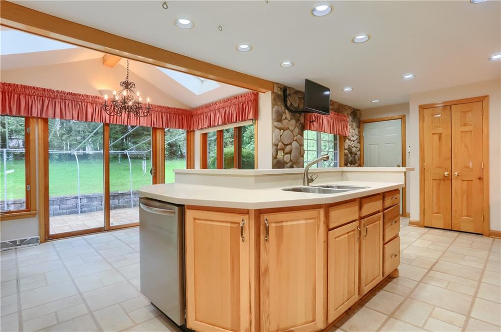 119 Beacon Road Renfrew, PA 16053 - Photo 14 of 49
