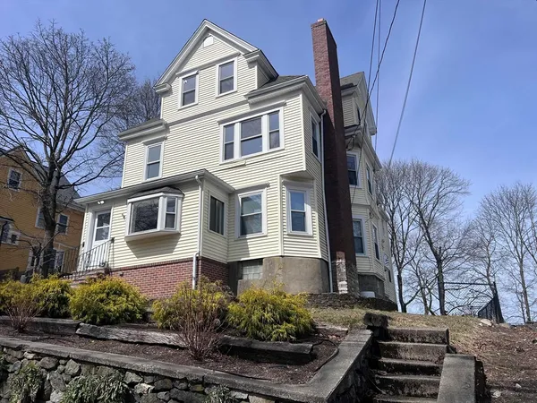 $5,700 | 61 Wollaston Avenue, Unit 2, Arlington, MA 02476