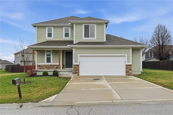 $329,900 | 9712 East 220th Street, Peculiar, MO 64078