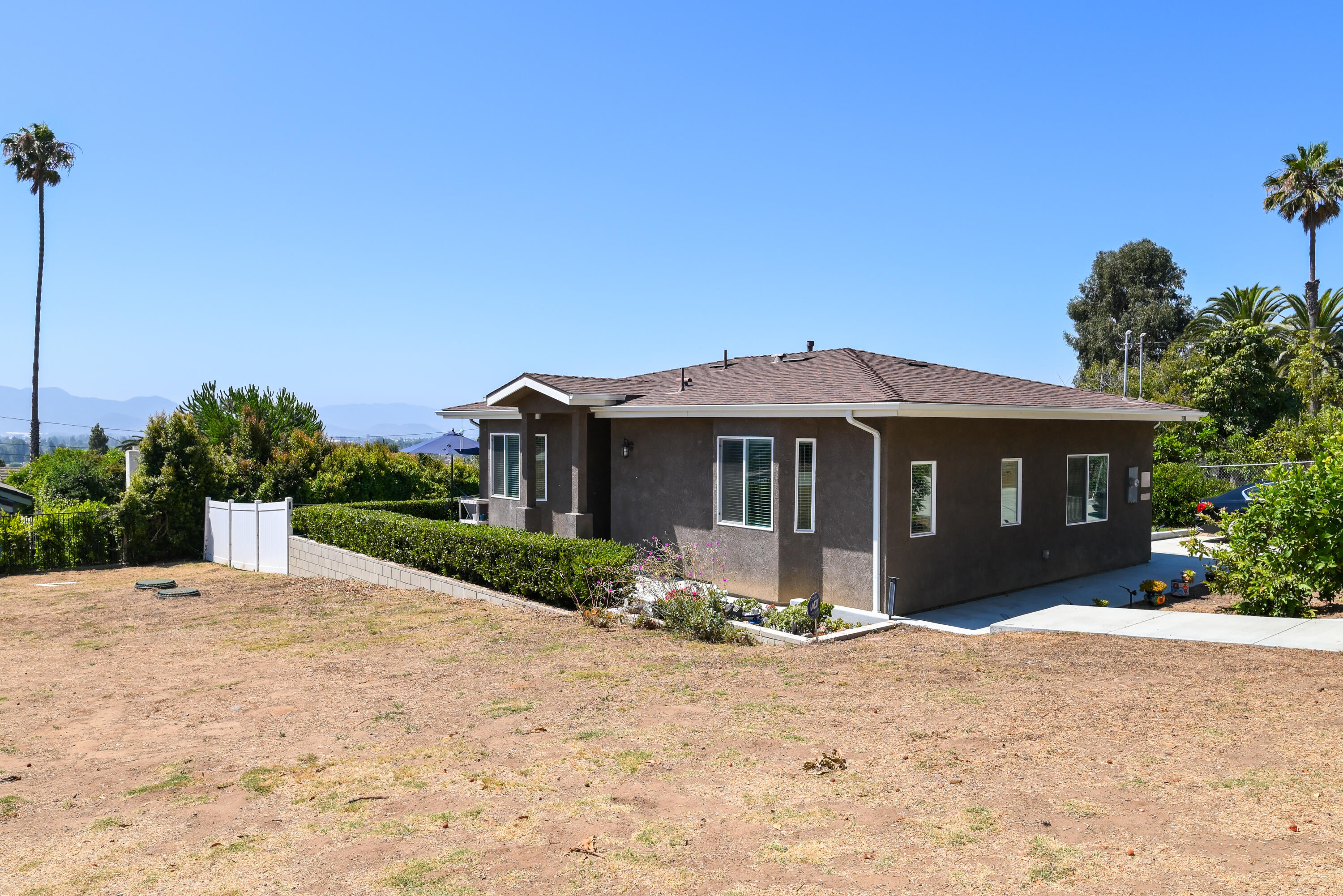 312 Alosta Drive Camarillo, CA 93010 - Photo 36 of 61 NathanCool-02