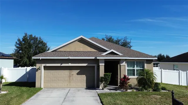$2,300 | 140 Highland Meadows Street, Davenport, FL 33837