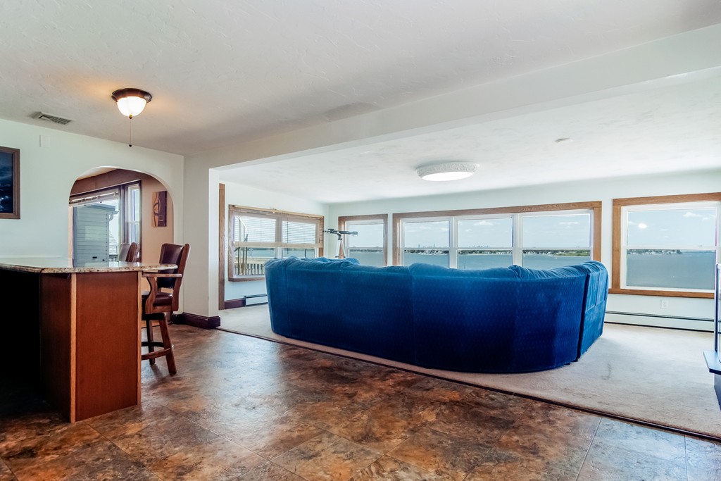 39 Regatta Road Weymouth, MA 02191 - Photo 2 of 30 Gallery Image 2