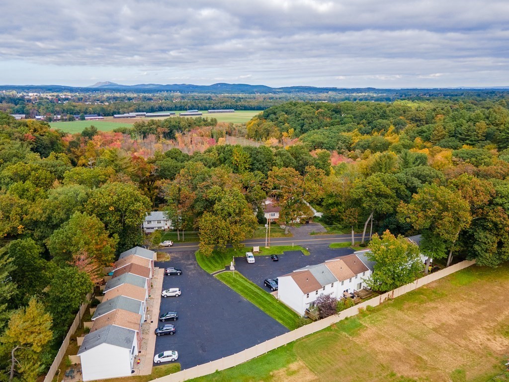 25 Tannery Road, Unit 5 Westfield, MA 01085 - Photo 4 of 28 Gallery Image 4