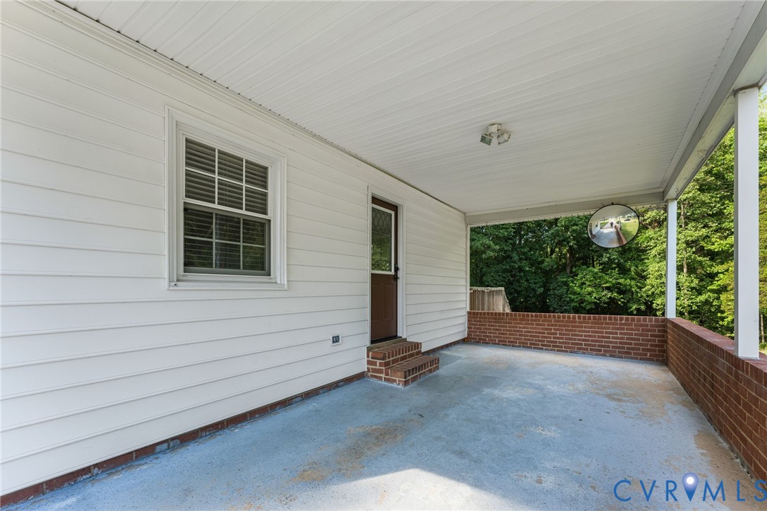 1496 Dorset Road Powhatan, VA 23139 - Photo 4 of 47 Covered Attached Carport