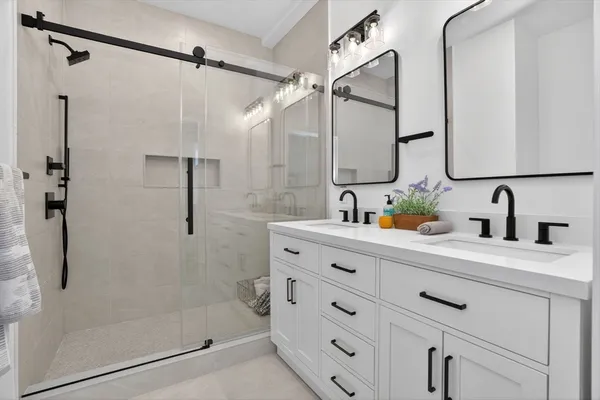 $1,275,000 | 14 Hamlet Street, Unit A, Somerville, MA 02143