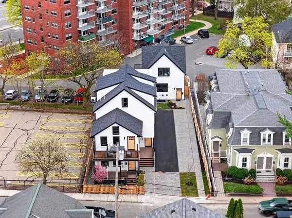 $1,275,000 | 14 Hamlet Street, Unit A, Somerville, MA 02143