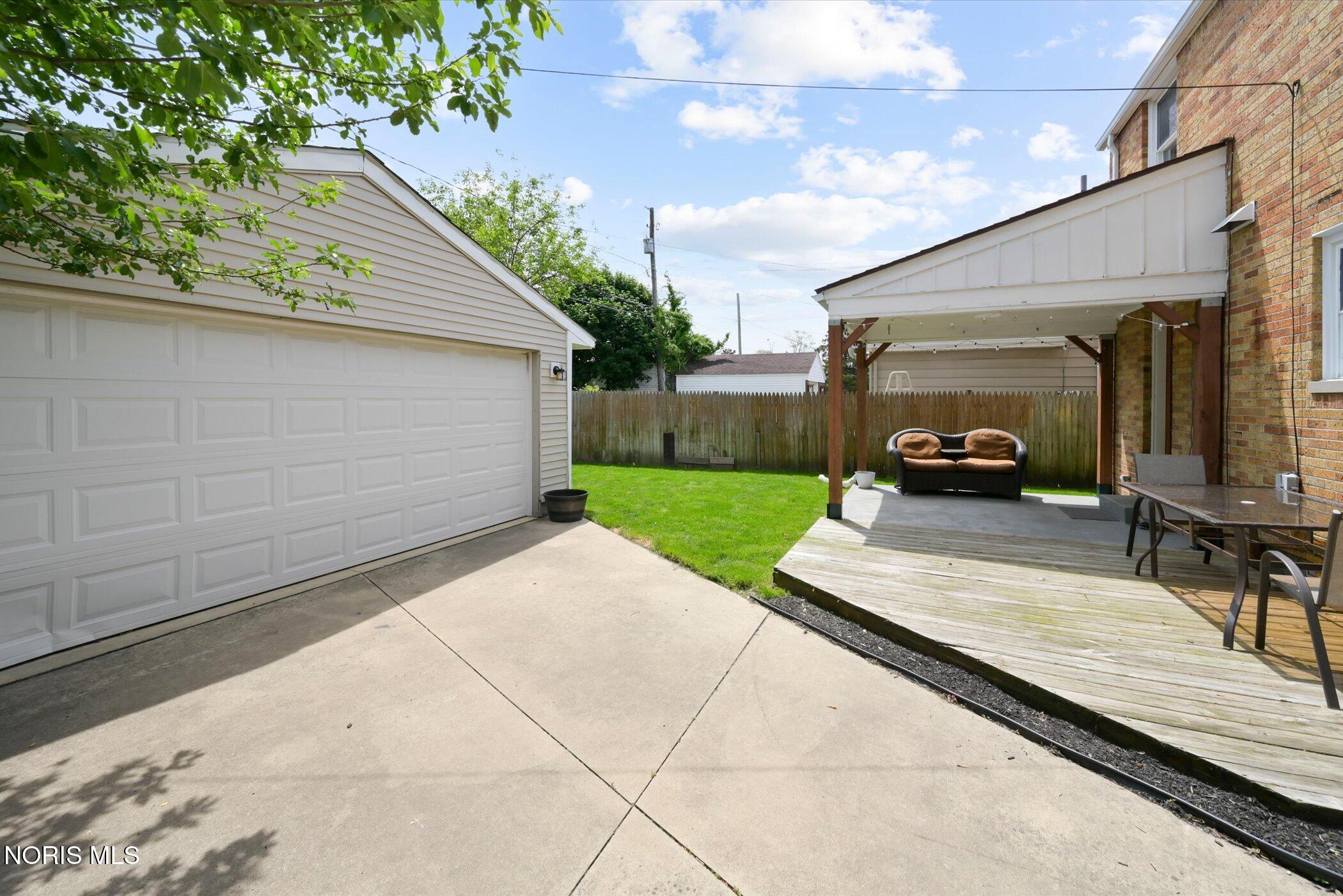 3638 Garrison Road Toledo, OH 43613 - Photo 26 of 31 26-DSC_9140