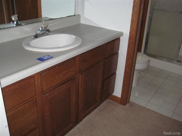 5355 Connell Road Emmett, MI 48022 - Photo 8 of 11 Connell Interior 123009 023