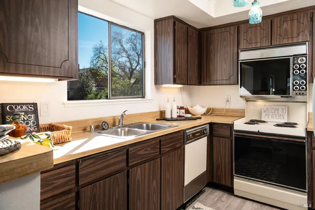 $515,000 | 18 Margarita Terrace, Novato, CA 94947