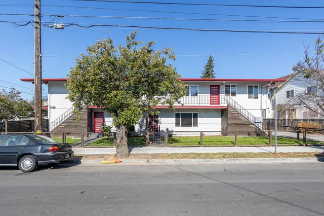 $1,725,000 | 1140 East 22nd Street, Oakland, CA 94606