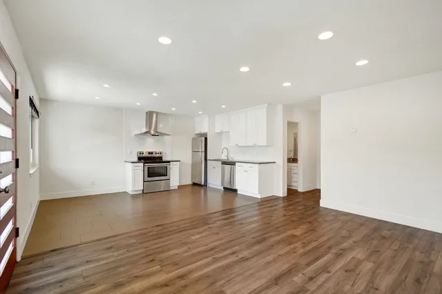$1,725,000 | 1140 East 22nd Street, Oakland, CA 94606