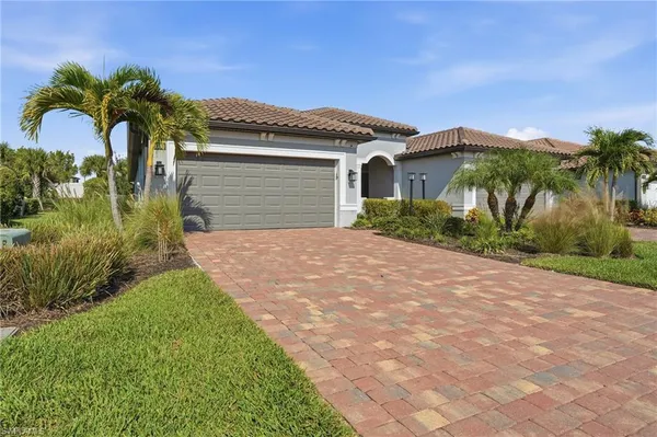 $535,000 | 12330 Canal Grande Drive, Fort Myers, FL 33913